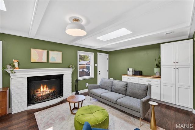 128 Embassy Lane, St Louis, MO 63122