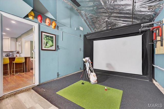 128 Embassy Lane, St Louis, MO 63122