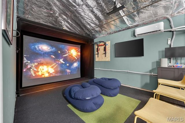 128 Embassy Lane, St Louis, MO 63122