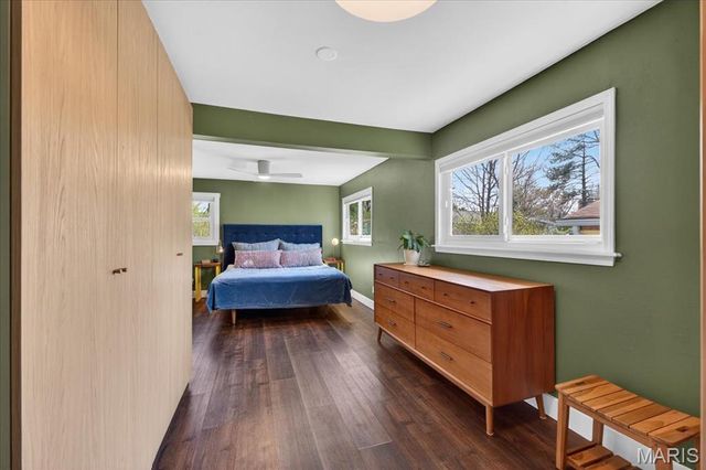 128 Embassy Lane, St Louis, MO 63122