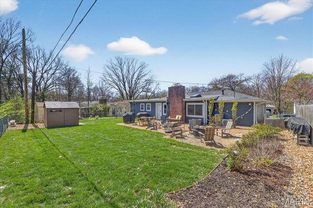 128 Embassy Lane, St Louis, MO 63122