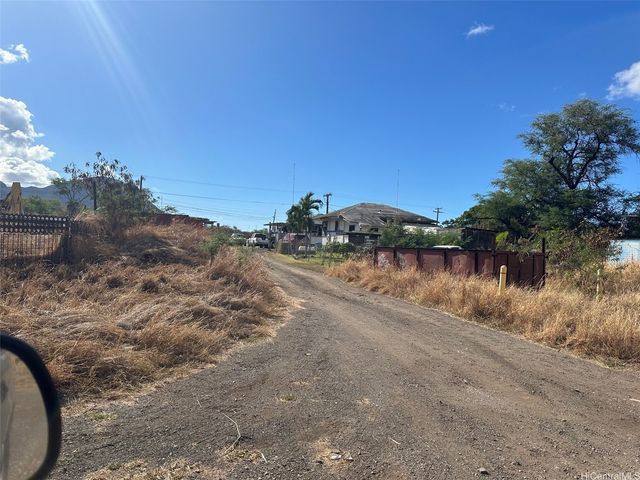 86-842 Lualualei Homestead Road, Waianae, HI 96792