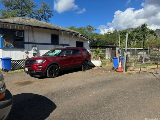 86-842 Lualualei Homestead Road, Waianae, HI 96792