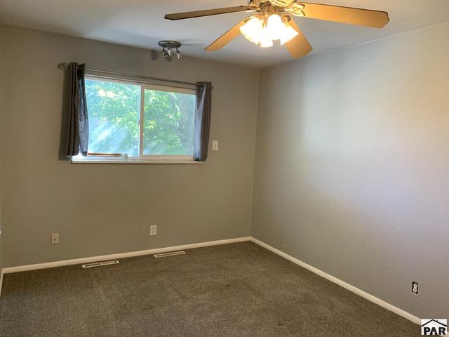 122 Deauville Lane, Pueblo, CO 81005