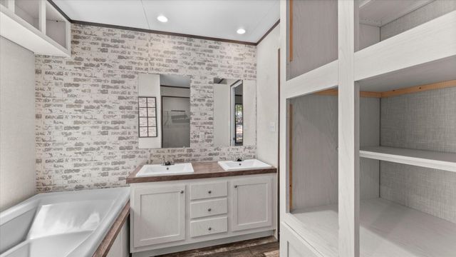 188 Camp Road, Trinity, TX 75862