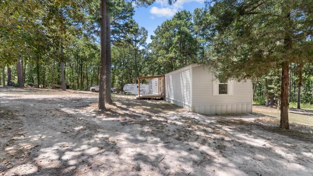 188 Camp Road, Trinity, TX 75862