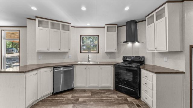 188 Camp Road, Trinity, TX 75862