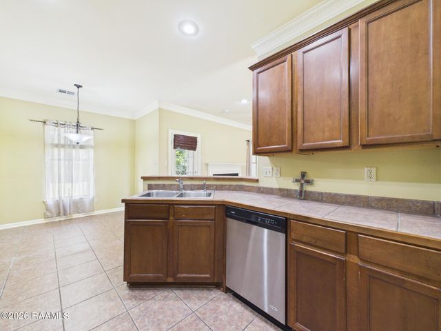 308 Chevalier Boulevard, Lafayette, LA 70503