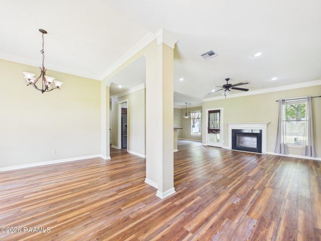 308 Chevalier Boulevard, Lafayette, LA 70503