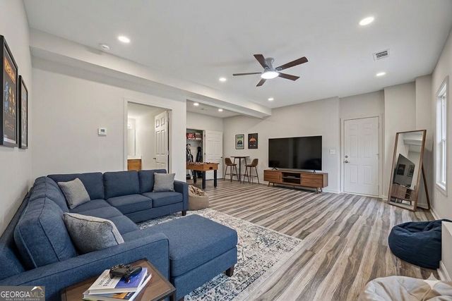 2690 Pine Log Way, Buford, GA 30519