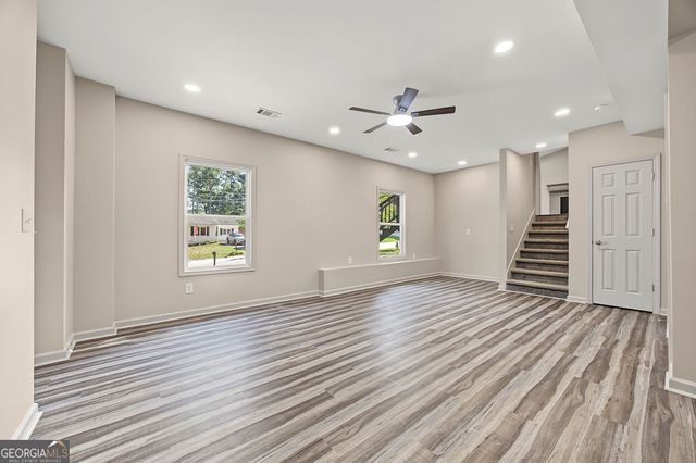 2690 Pine Log Way, Buford, GA 30519
