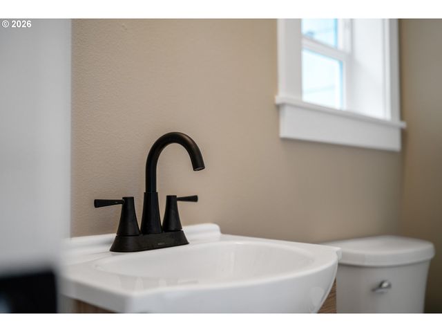 2954 Sw Coast, Lincoln City, OR 97367