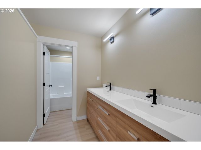2954 Sw Coast, Lincoln City, OR 97367