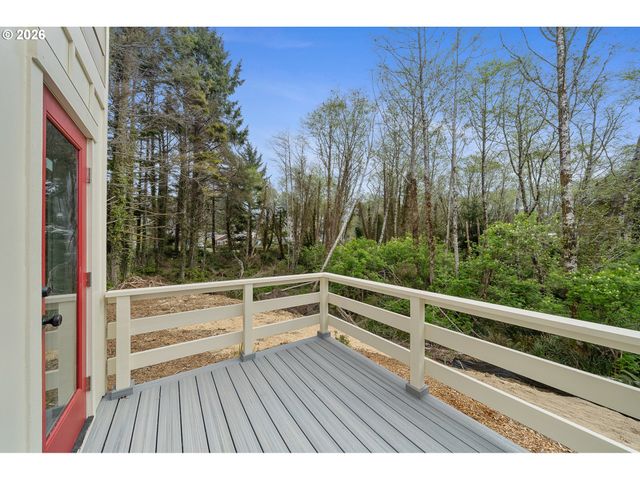 2954 Sw Coast, Lincoln City, OR 97367