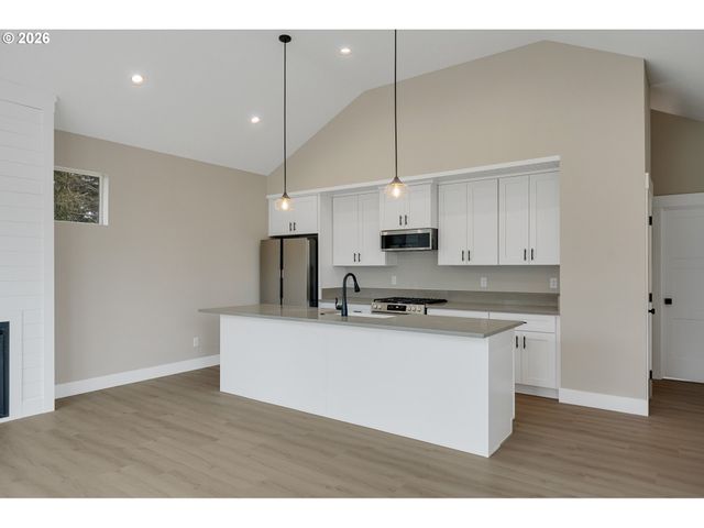 2954 Sw Coast, Lincoln City, OR 97367