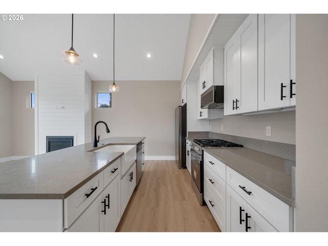 2954 Sw Coast, Lincoln City, OR 97367