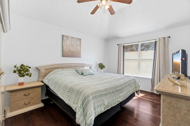 2403 Lendall LN, Austin, TX 78744