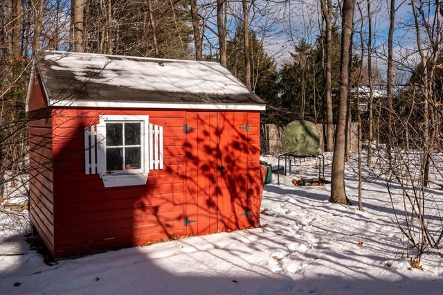42 Rochester Hill Road, Rochester, NH 03867
