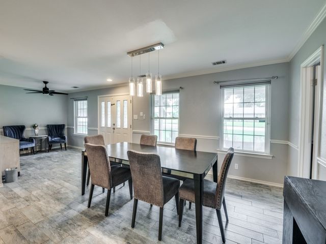 1205 Redbud Drive, Arlington, TX 76012