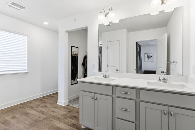 6538 Genevieve Trail S, Cottage Grove, MN 55016