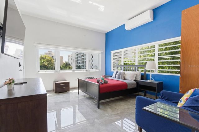 56 CALLE F KRUG CONDADO PH-2, San Juan, PR 00907