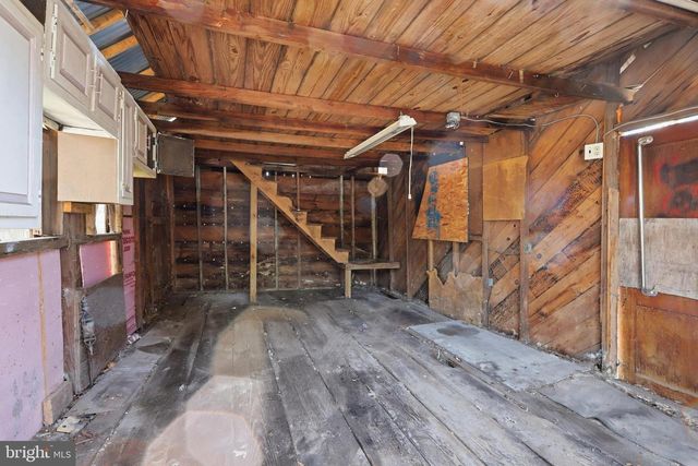16 PEAR AVE, Browns Mills, NJ 08015