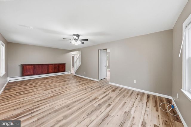 755 MAIN ST, Sewell, NJ 08080