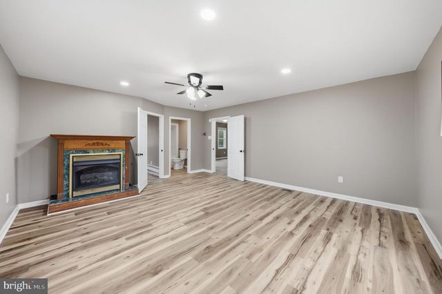 755 MAIN ST, Sewell, NJ 08080