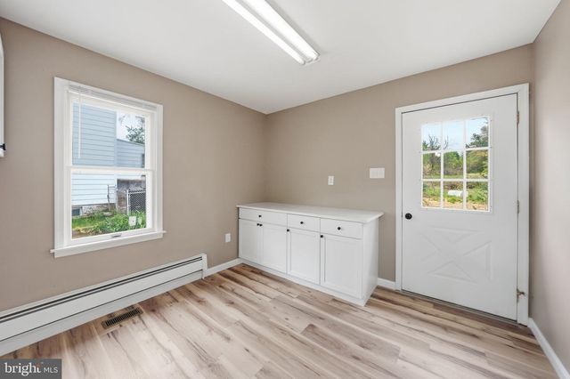 755 MAIN ST, Sewell, NJ 08080
