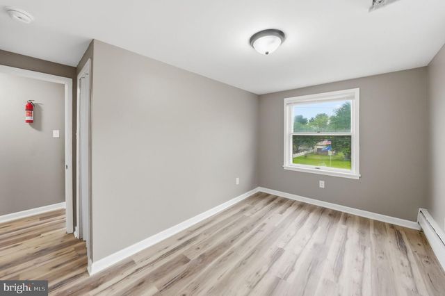 755 MAIN ST, Sewell, NJ 08080