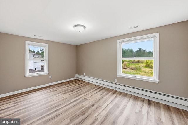 755 MAIN ST, Sewell, NJ 08080
