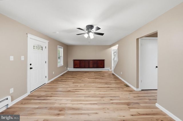 755 MAIN ST, Sewell, NJ 08080