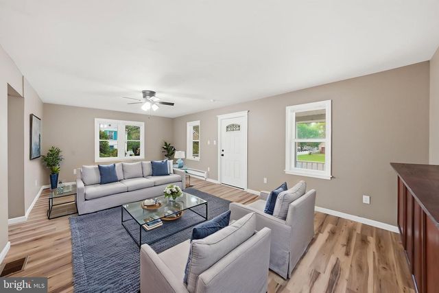 755 MAIN ST, Sewell, NJ 08080