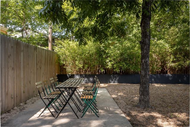 1404 Eva ST, Austin, TX 78704