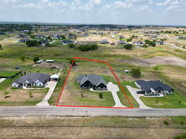 1115 Pioneer Crossing, Weatherford, TX 76088