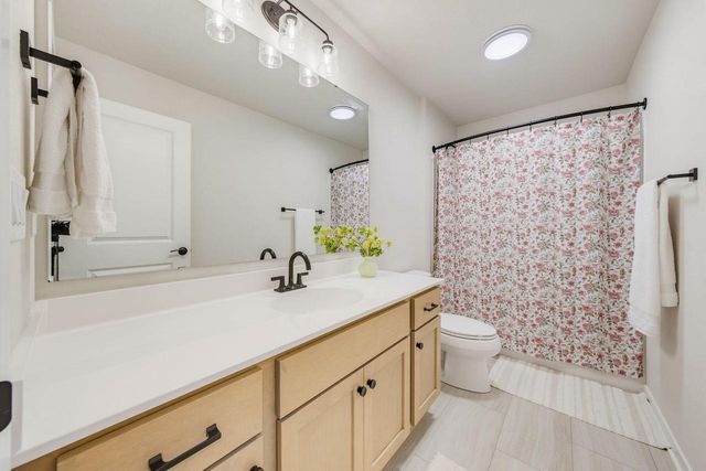 N56W24051 Daisy COURT, Sussex, WI 53089