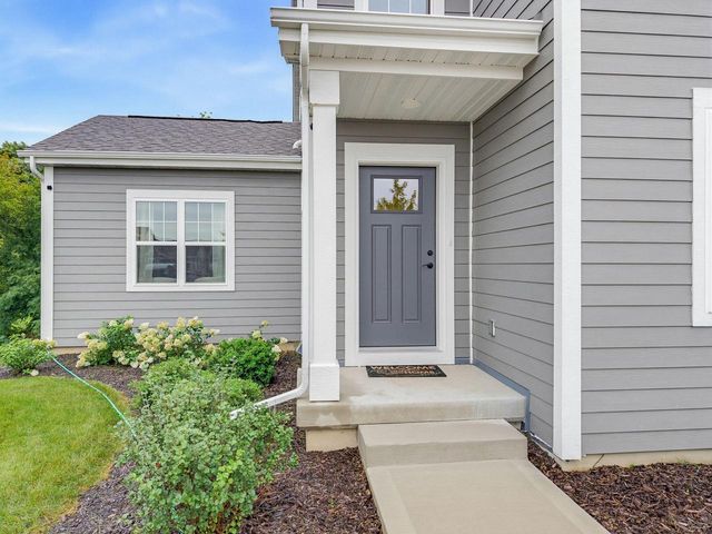 N56W24051 Daisy COURT, Sussex, WI 53089