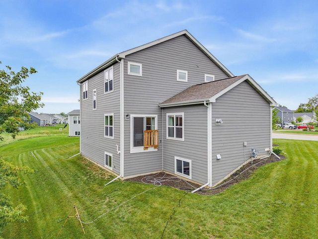 N56W24051 Daisy COURT, Sussex, WI 53089