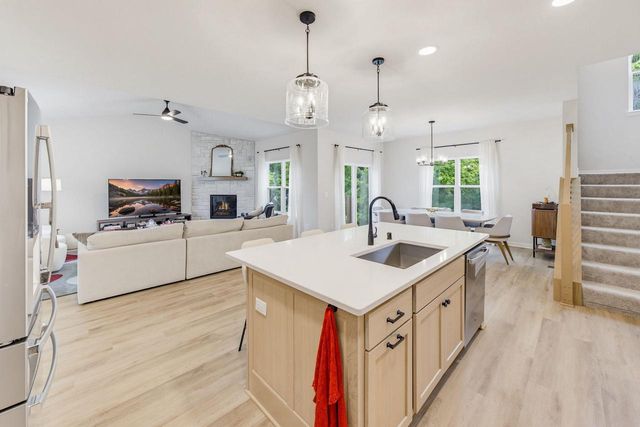 N56W24051 Daisy COURT, Sussex, WI 53089