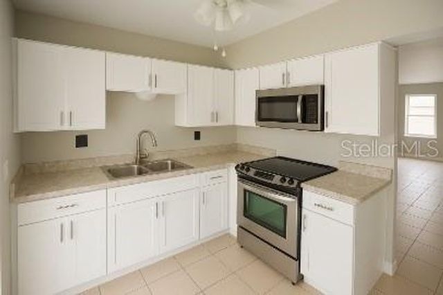 3011 ERNEST DRIVE, Auburndale, FL 33823