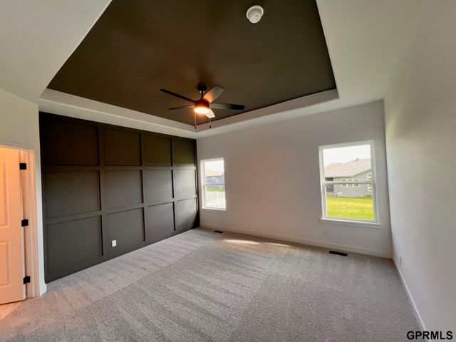 12105 Daniell Road, Bellevue, NE 68123