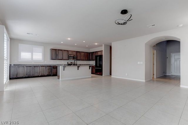 8040 Skye Falls Street, Las Vegas, NV 89166