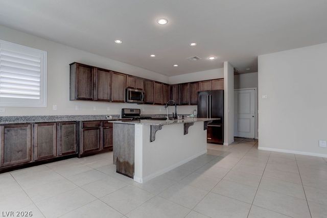 8040 Skye Falls Street, Las Vegas, NV 89166
