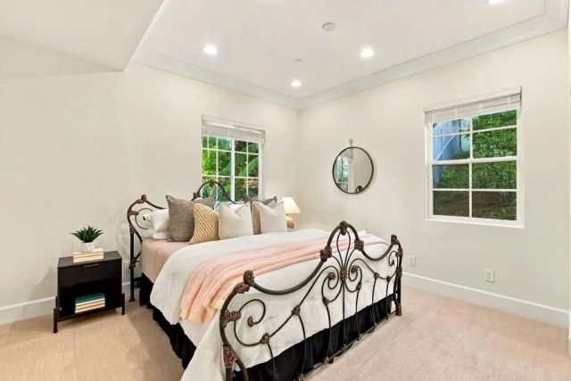17137 Silver Gum Way, San Diego, CA 92127