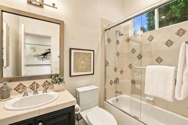 17137 Silver Gum Way, San Diego, CA 92127