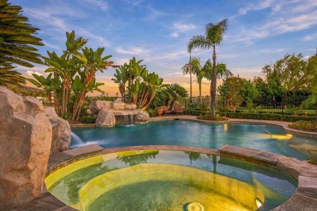 17137 Silver Gum Way, San Diego, CA 92127