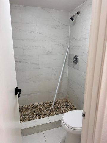 20015 NE 3rd Court 5, Miami, FL 33161
