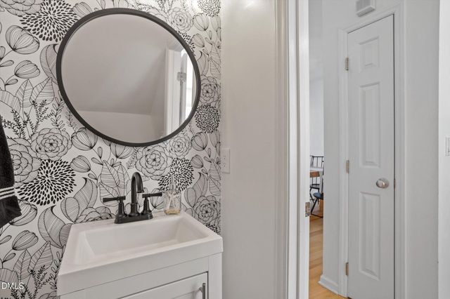2144 Haig Point Way, Raleigh, NC 27604