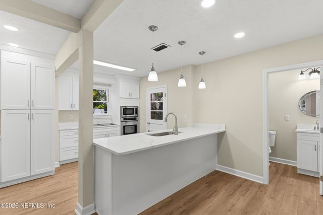 4817 MANCHESTER Road, Jacksonville, FL 32210