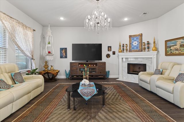 413 Winding Creek Lane, Anna, TX 75409